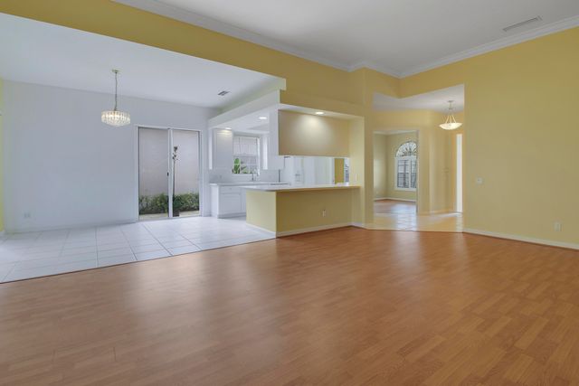 10755 WHARTON Way, Palm Beach Gardens, FL 33412