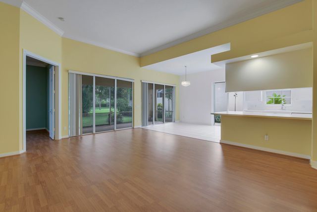 10755 WHARTON Way, Palm Beach Gardens, FL 33412