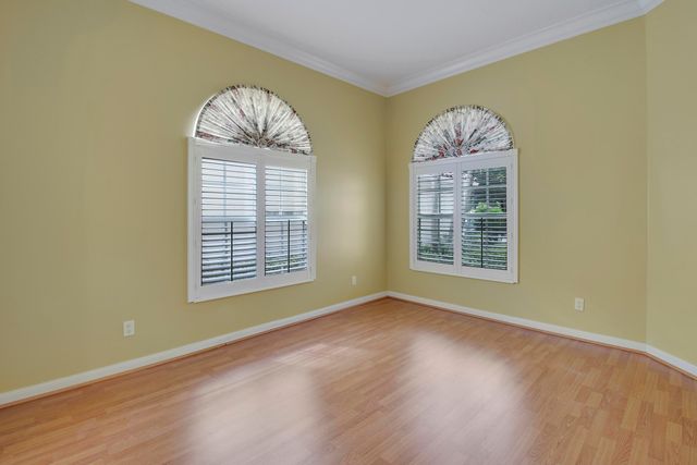 10755 WHARTON Way, Palm Beach Gardens, FL 33412