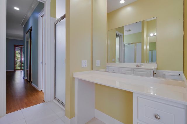 10755 WHARTON Way, Palm Beach Gardens, FL 33412