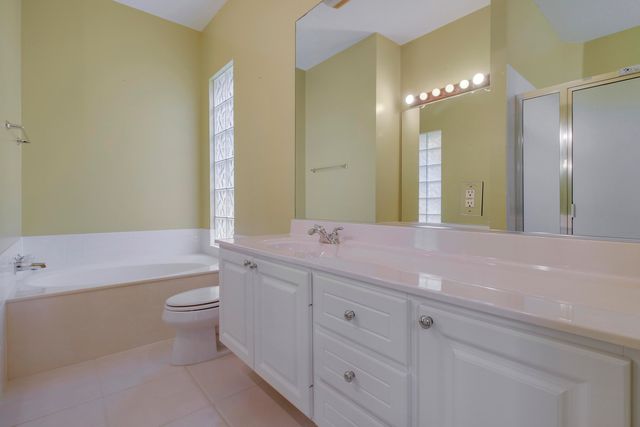 10755 WHARTON Way, Palm Beach Gardens, FL 33412