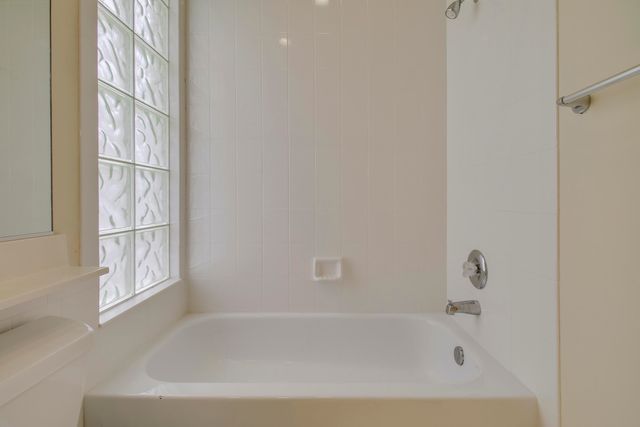 10755 WHARTON Way, Palm Beach Gardens, FL 33412