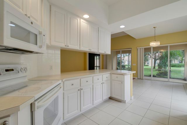 10755 WHARTON Way, Palm Beach Gardens, FL 33412