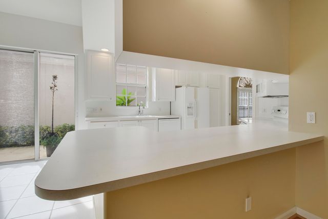 10755 WHARTON Way, Palm Beach Gardens, FL 33412