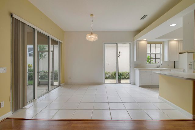 10755 WHARTON Way, Palm Beach Gardens, FL 33412