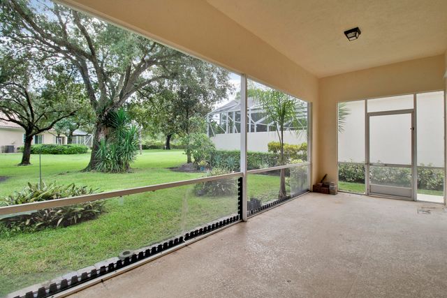 10755 WHARTON Way, Palm Beach Gardens, FL 33412