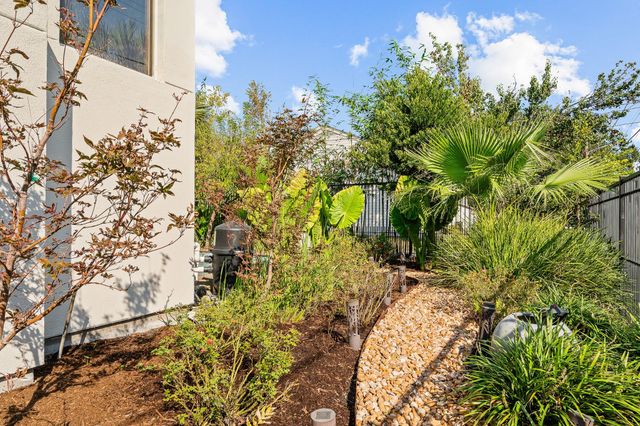 235 Malone Street, Houston, TX 77007