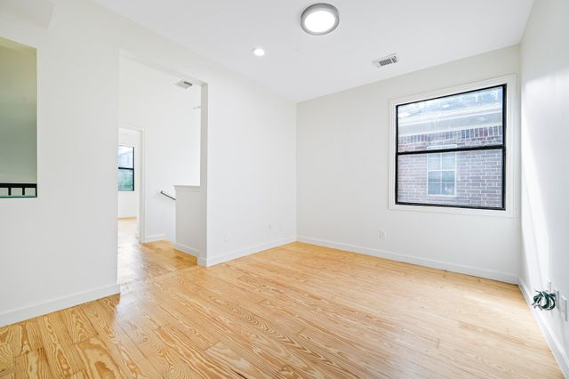 235 Malone Street, Houston, TX 77007