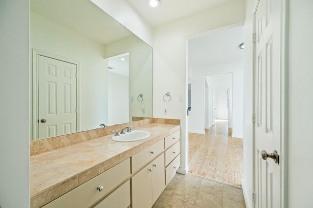 235 Malone Street, Houston, TX 77007