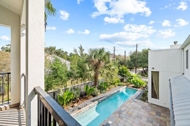 235 Malone Street, Houston, TX 77007