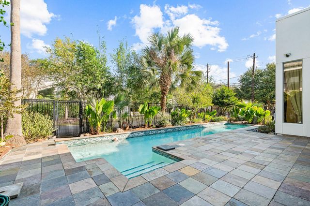 235 Malone Street, Houston, TX 77007