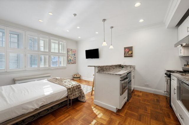 56 Commonwealth Ave 53, Boston, MA 02116