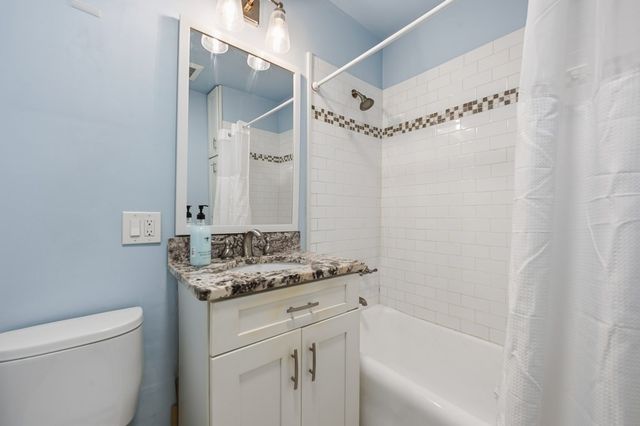 56 Commonwealth Ave 53, Boston, MA 02116