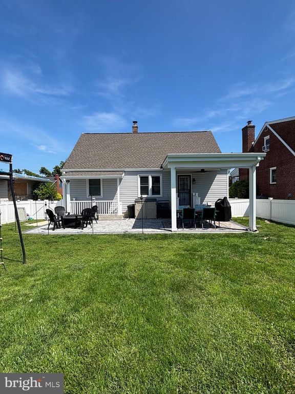 Image 25 of property listing at 1920 SUNBERRY RD, Baltimore, MD 21222
