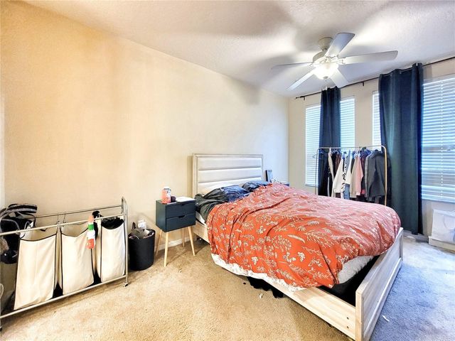 1185 SW 9TH ROAD 105, Gainesville, FL 32601