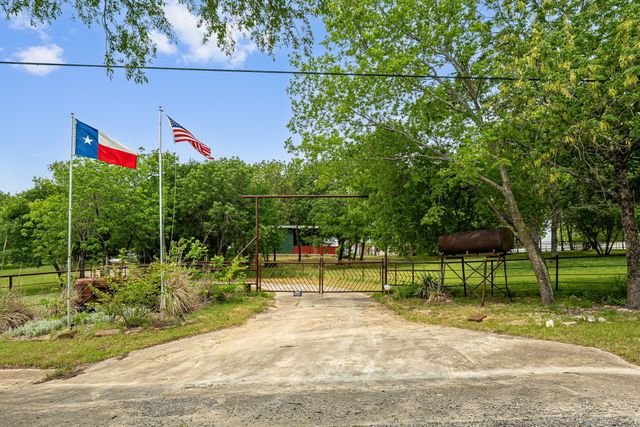 2928 Stickhorse Lane, Mckinney, TX 75071