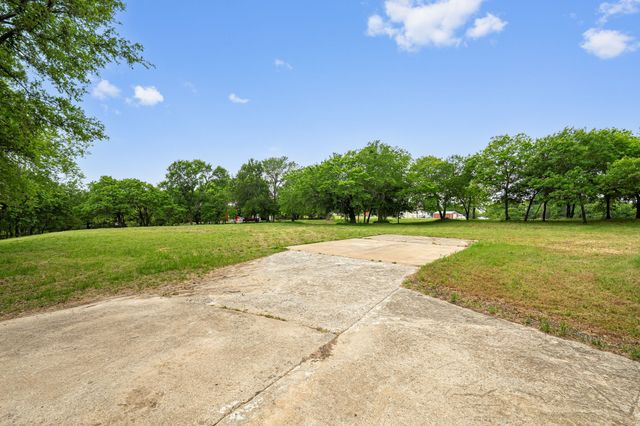 2928 Stickhorse Lane, Mckinney, TX 75071