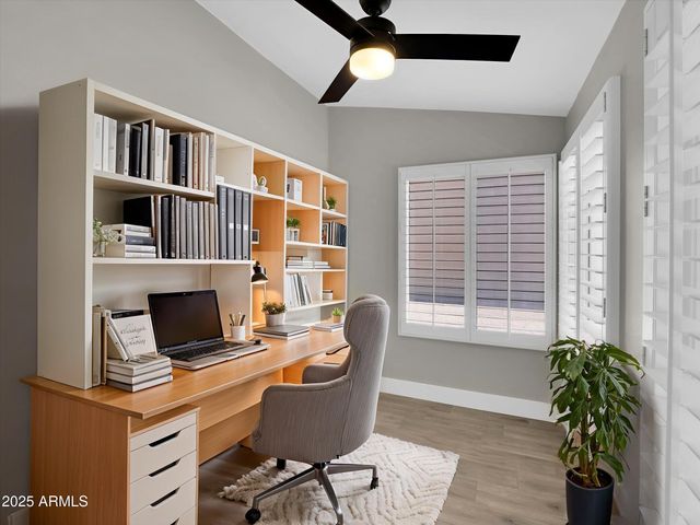 9437 E CHAMPAGNE Drive, Sun Lakes, AZ 85248