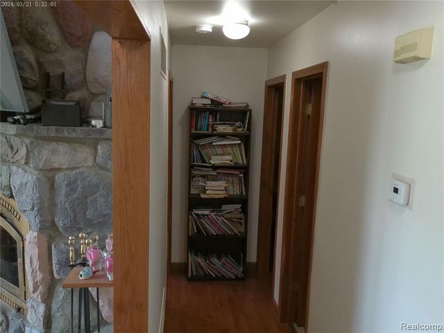 6140 Mcguire Road, Fenton, MI 48430