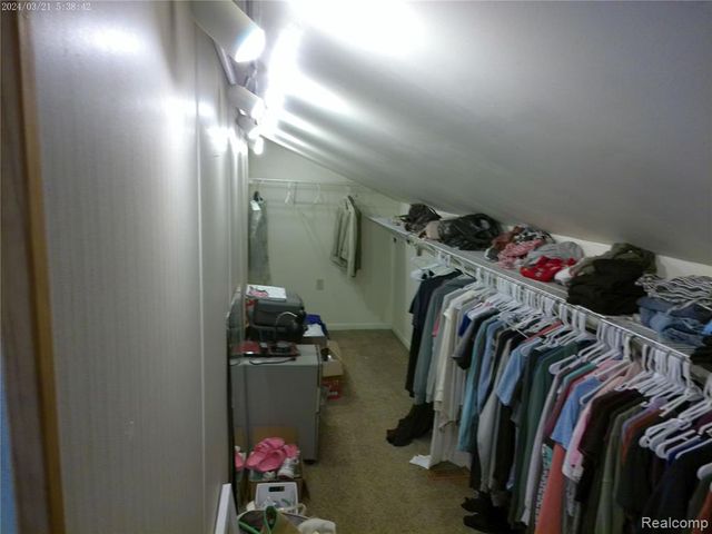 6140 Mcguire Road, Fenton, MI 48430