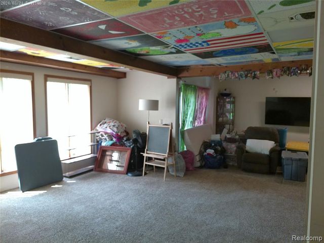 6140 Mcguire Road, Fenton, MI 48430