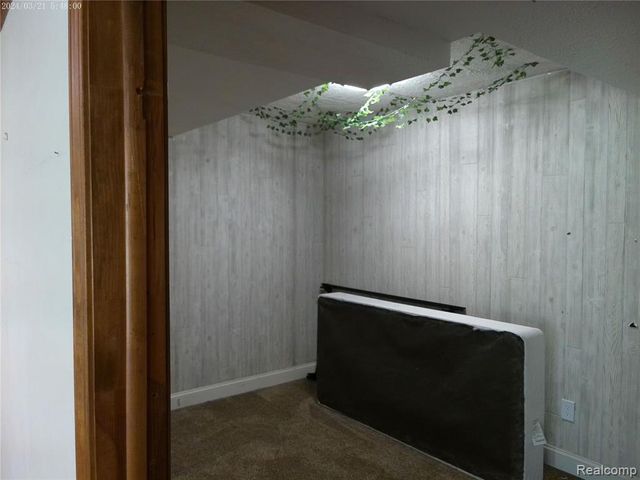 6140 Mcguire Road, Fenton, MI 48430