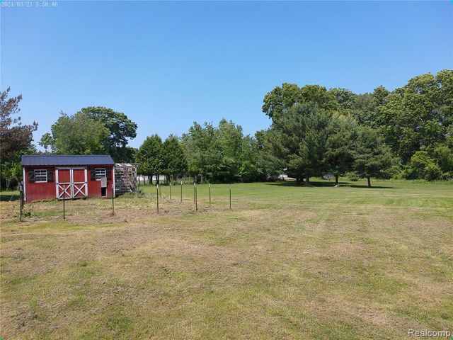 6140 Mcguire Road, Fenton, MI 48430