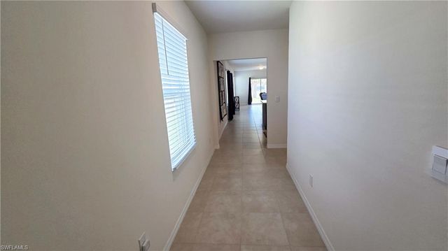 8705 Swell Brooks CT, North Fort Myers, FL 33917