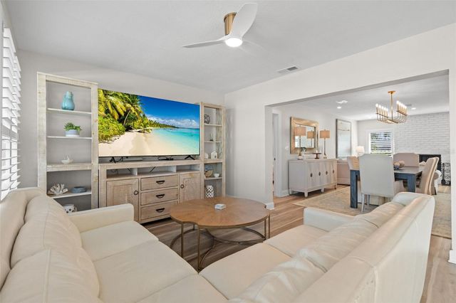 280 N JULIA CIRCLE, St Pete Beach, FL 33706