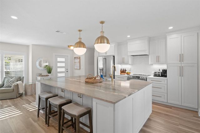 280 N JULIA CIRCLE, St Pete Beach, FL 33706