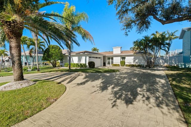 280 N JULIA CIRCLE, St Pete Beach, FL 33706