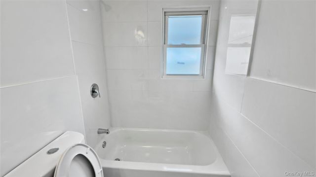 27 Sewell Street, Hempstead, NY 11550