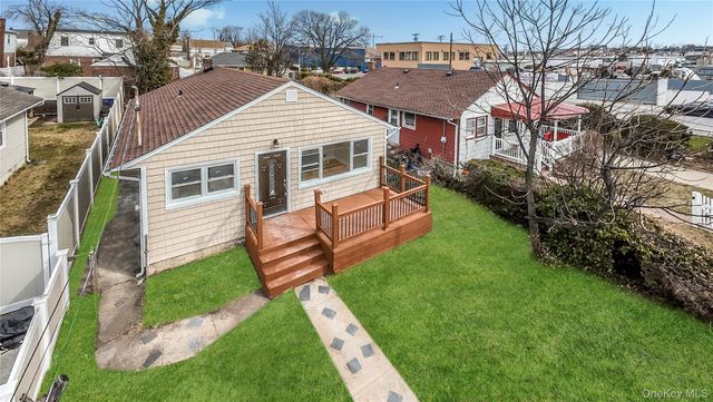 27 Sewell Street, Hempstead, NY 11550