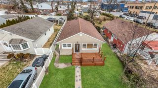 27 Sewell Street, Hempstead, NY 11550