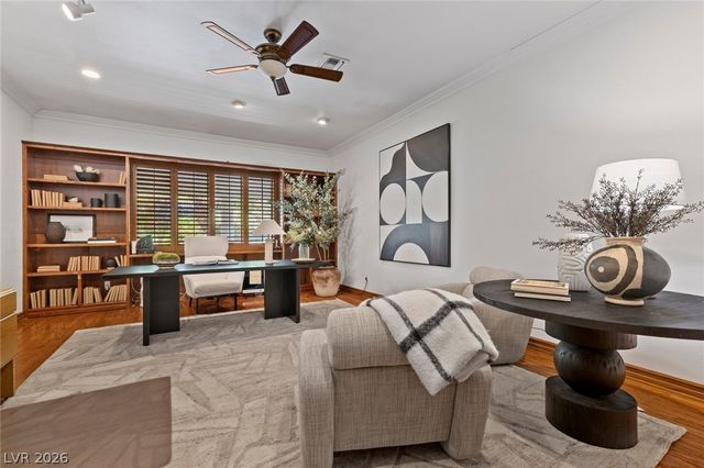1533 Westwood Drive, Las Vegas, NV 89102