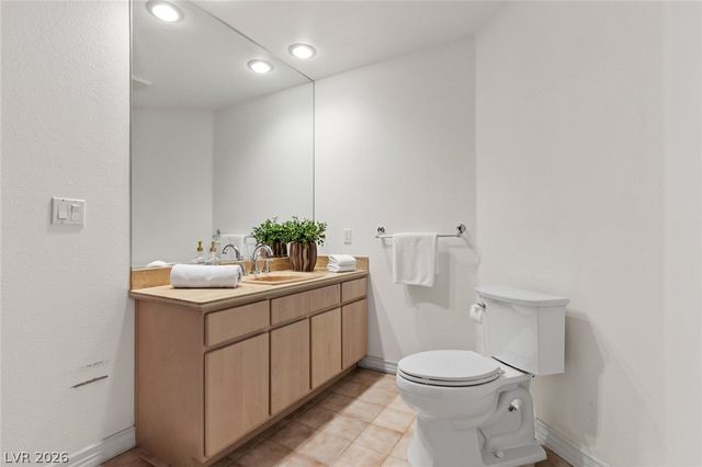 1533 Westwood Drive, Las Vegas, NV 89102