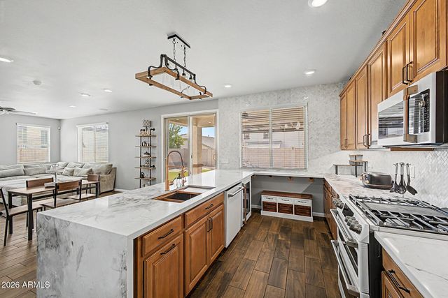 1815 W COTTONWOOD Lane, Phoenix, AZ 85045