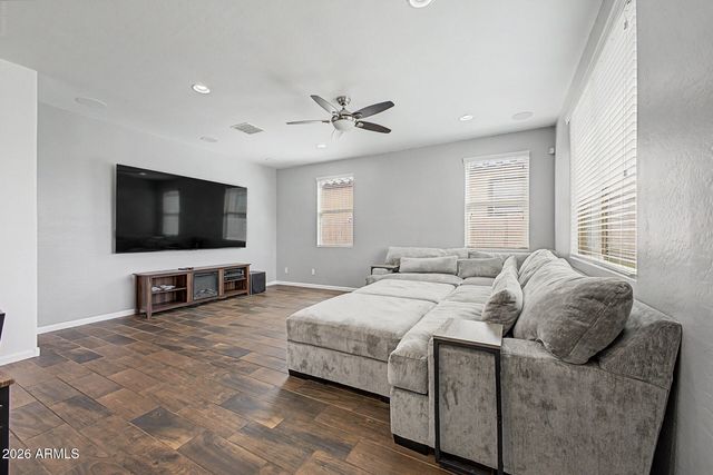 1815 W COTTONWOOD Lane, Phoenix, AZ 85045