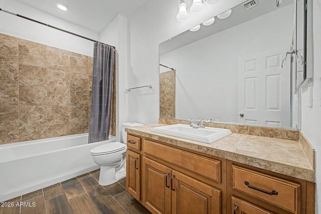 1815 W COTTONWOOD Lane, Phoenix, AZ 85045
