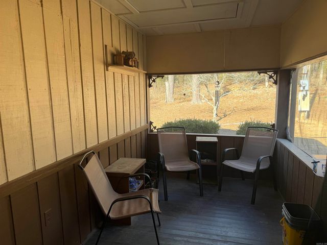 516 Polk Road 40, Hatfield, AR 71945