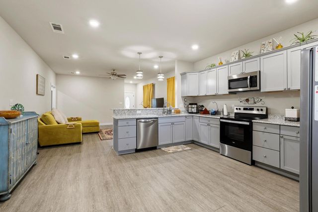 1512 Kennedy Street, Bonham, TX 75418