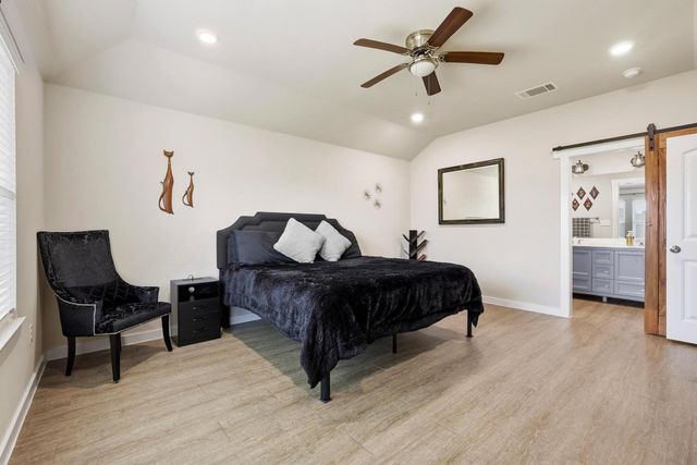 1512 Kennedy Street, Bonham, TX 75418