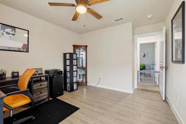1512 Kennedy Street, Bonham, TX 75418