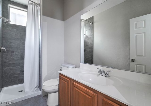 8021 Dancing Springs Street, Las Vegas, NV 89143