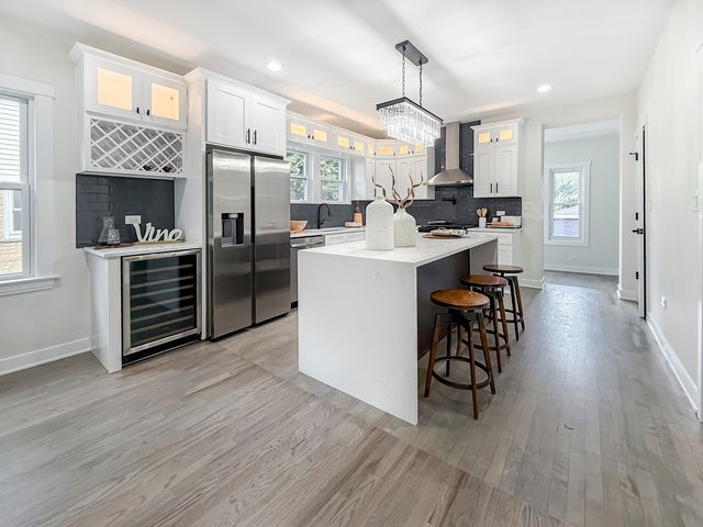 3128 Arthur Avenue, Brookfield, IL 60513