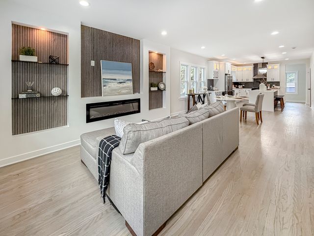 3128 Arthur Avenue, Brookfield, IL 60513