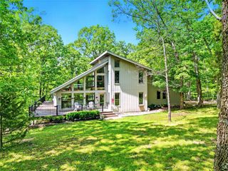 6 Cedar Fork Court, Defiance, MO 63341
