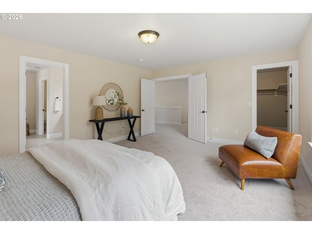 19319 DOGWOOD Ct, Lake Oswego, OR 97035