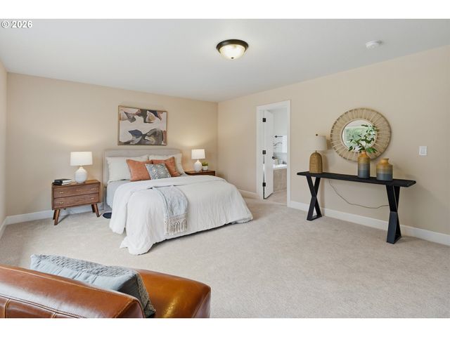 19319 DOGWOOD Ct, Lake Oswego, OR 97035