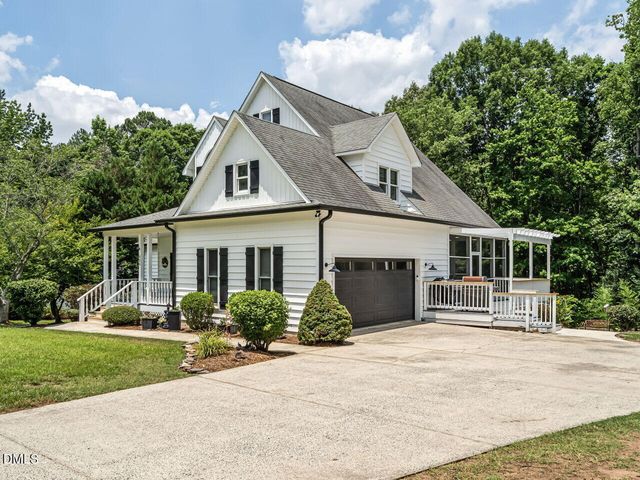 406 Cricket Hearth Road, Sanford, NC 27330